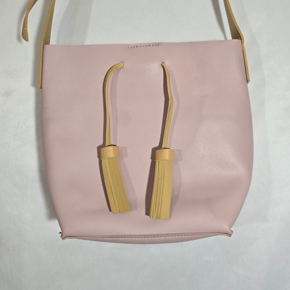 Miniso Pink Bucket‎ Bag Tan Straps Tassel Accent Shoulder Crossbody